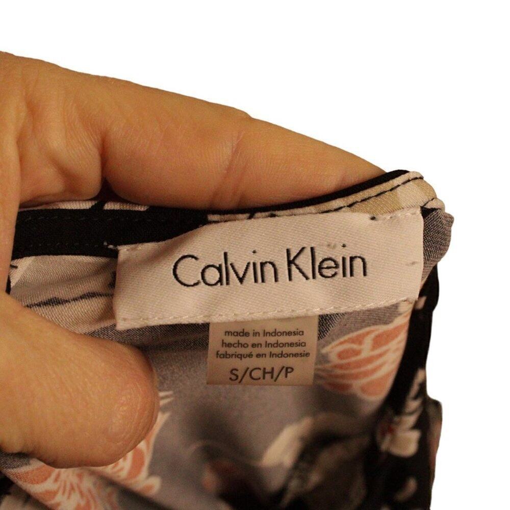 Calvin Klein Black Floral Stretch Blouse Keyhole Back Women’s Small - Picture 5 of 6